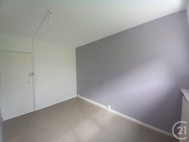 Appartement F6 &agrave; vendre - 5 pi&egrave;ces - 101,87 m2 - Cherbourg En Cotentin - 50 - BASSE-NORMANDIE