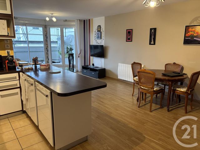 Appartement F3 à vendre - 3 pièces - 66,59 m2 - Cherbourg En Cotentin - 50 - BASSE-NORMANDIE