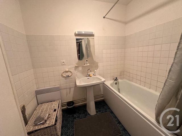 Appartement F3 &agrave; vendre - 3 pi&egrave;ces - 65,86 m2 - Cherbourg En Cotentin - 50 - BASSE-NORMANDIE