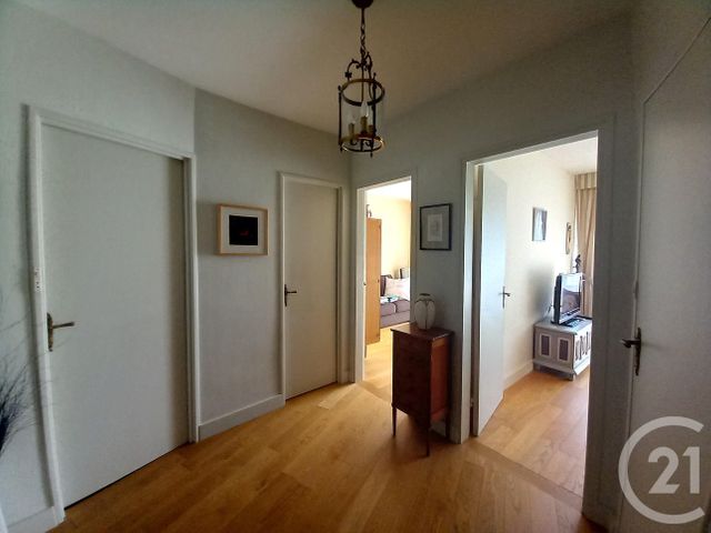 Appartement F5 &agrave; vendre - 5 pi&egrave;ces - 101,39 m2 - Cherbourg En Cotentin - 50 - BASSE-NORMANDIE