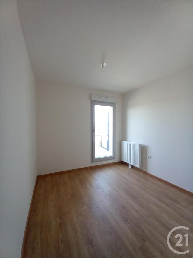 Afficher la photo en grand Appartement F4 à vendre - 4 pièces - 79,02 m2 - Cherbourg En Cotentin - 50 - BASSE-NORMANDIE