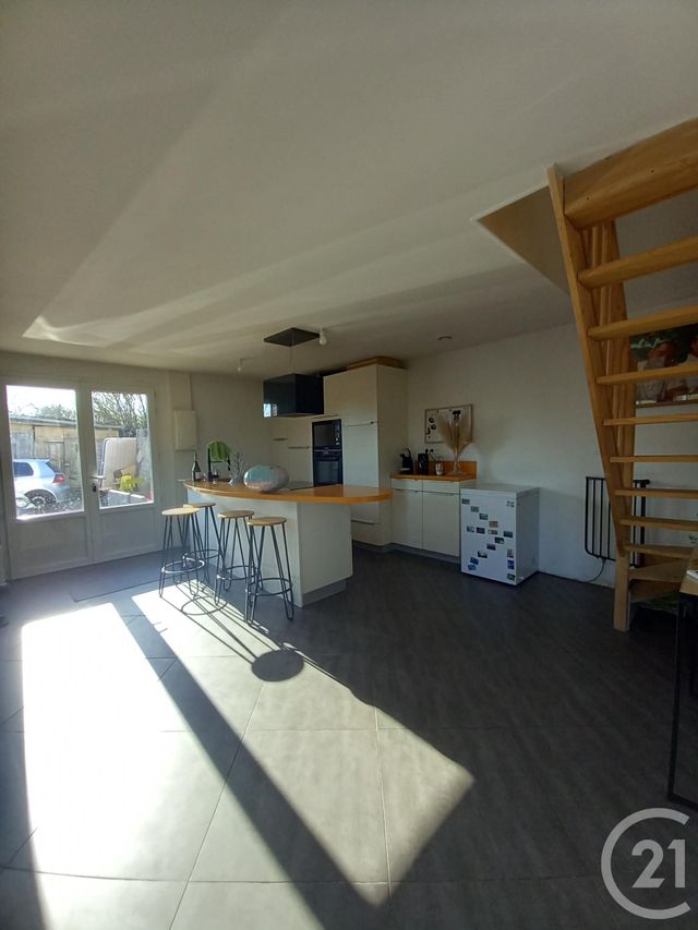 Maison à louer - 3 pièces - 65,45 m2 - Saussemesnil - 50 - BASSE-NORMANDIE