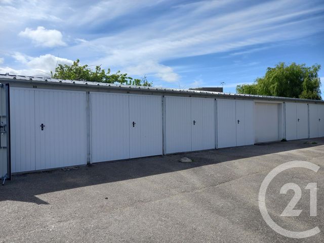 Parking à louer - 12 m2 - Cherbourg En Cotentin - 50 - BASSE-NORMANDIE