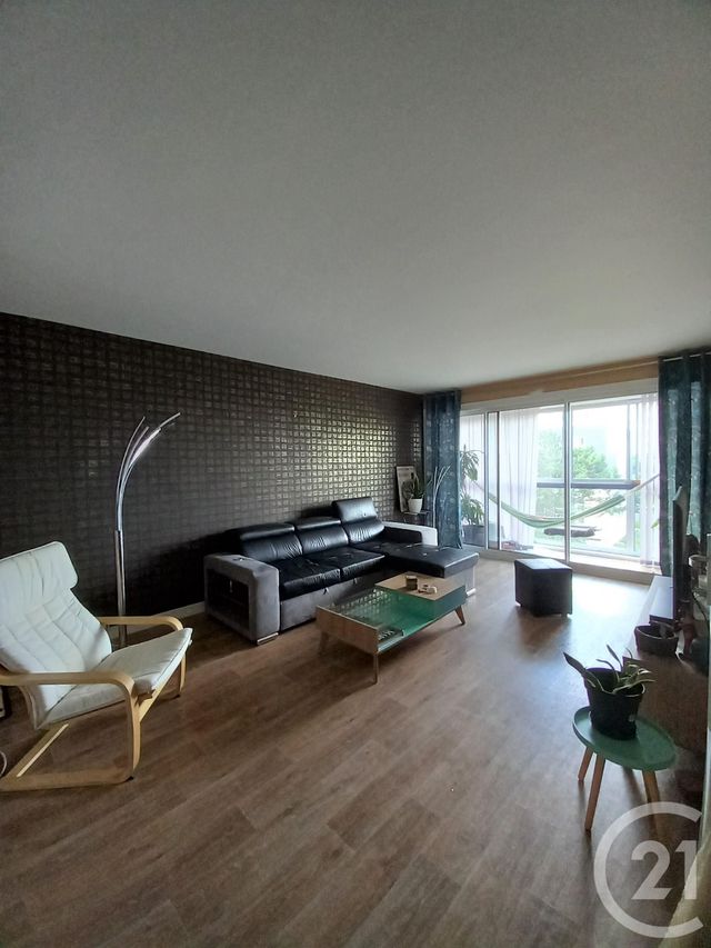 Appartement F5 à louer - 5 pièces - 105 m2 - Cherbourg En Cotentin - 50 - BASSE-NORMANDIE