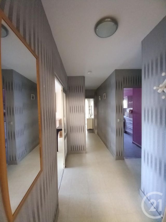 Appartement F2 à louer - 2 pièces - 60,43 m2 - Cherbourg En Cotentin - 50 - BASSE-NORMANDIE