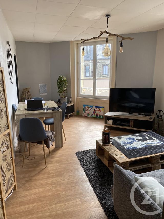 Appartement F2 à louer - 2 pièces - 46 m2 - Cherbourg En Cotentin - 50 - BASSE-NORMANDIE