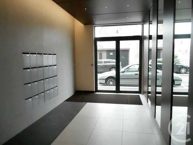 Appartement F2 à louer - 2 pièces - 32 m2 - Cherbourg En Cotentin - 50 - BASSE-NORMANDIE