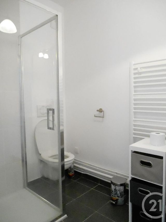 Appartement F2 à louer - 2 pièces - 32 m2 - Cherbourg En Cotentin - 50 - BASSE-NORMANDIE