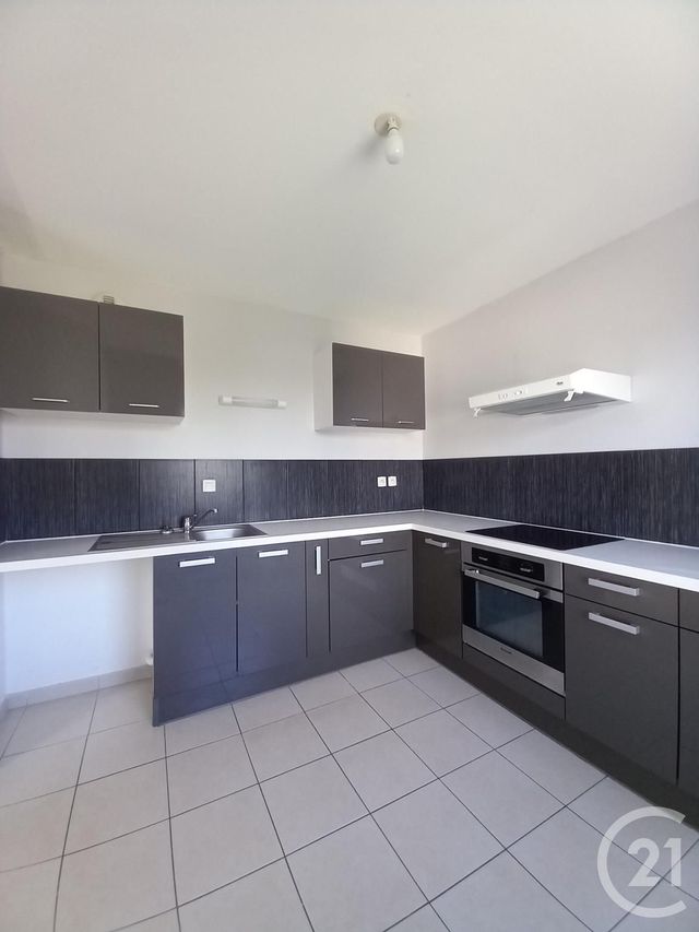 Appartement F2 à louer - 2 pièces - 58 m2 - Cherbourg En Cotentin - 50 - BASSE-NORMANDIE