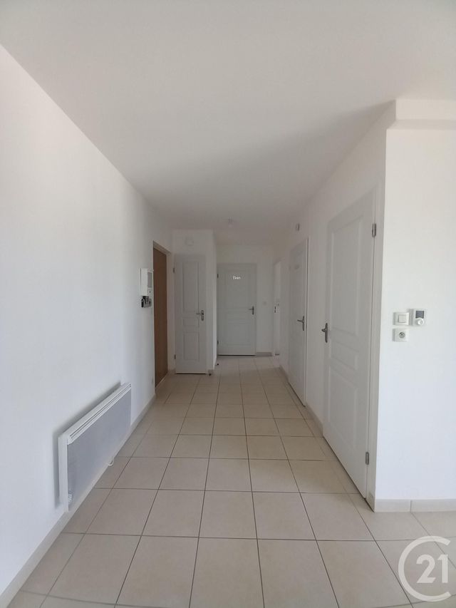 Appartement F2 à louer - 2 pièces - 58 m2 - Cherbourg En Cotentin - 50 - BASSE-NORMANDIE
