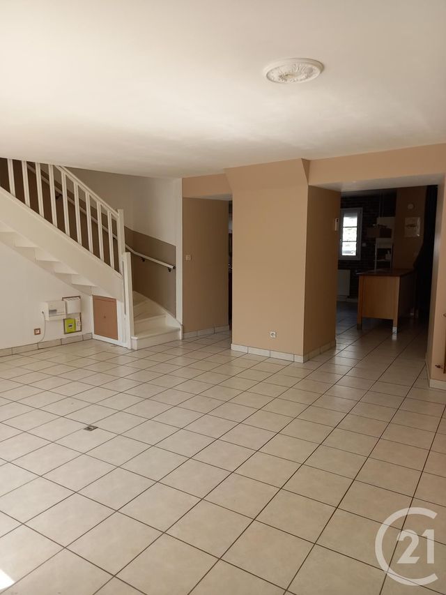 Maison &agrave; louer - 4 pi&egrave;ces - 116,94 m2 - Cherbourg En Cotentin - 50 - BASSE-NORMANDIE