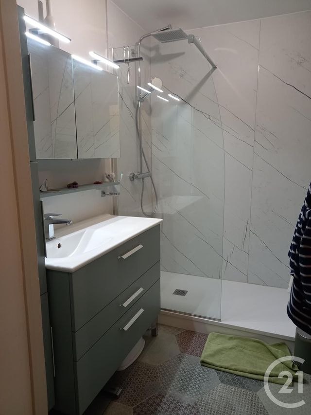 Appartement F3 &agrave; vendre - 3 pi&egrave;ces - 80,25 m2 - Cherbourg En Cotentin - 50 - BASSE-NORMANDIE