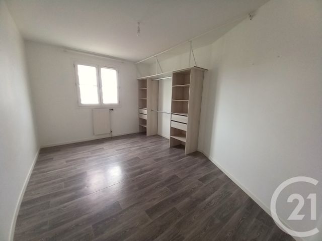 Appartement F4 &agrave; vendre - 4 pi&egrave;ces - 97,47 m2 - Cherbourg En Cotentin - 50 - BASSE-NORMANDIE