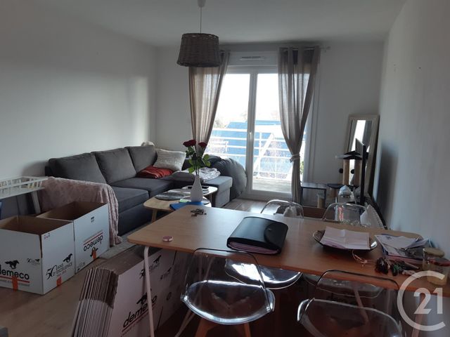 Appartement &agrave; louer - 2 pi&egrave;ces - 43 m2 - Cherbourg En Cotentin - 50 - BASSE-NORMANDIE