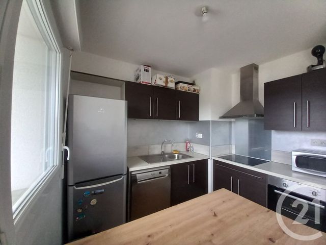 Appartement F3 &agrave; vendre - 4 pi&egrave;ces - 61,03 m2 - Cherbourg En Cotentin - 50 - BASSE-NORMANDIE