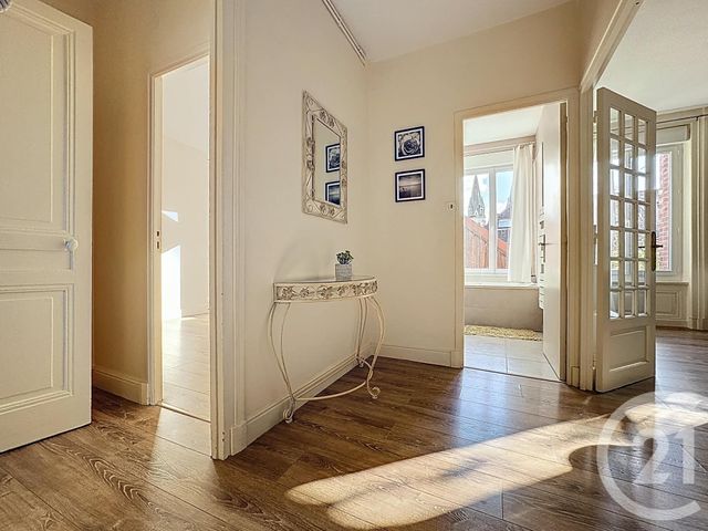 Appartement F3 &agrave; louer - 3 pi&egrave;ces - 77,40 m2 - Cherbourg En Cotentin - 50 - BASSE-NORMANDIE
