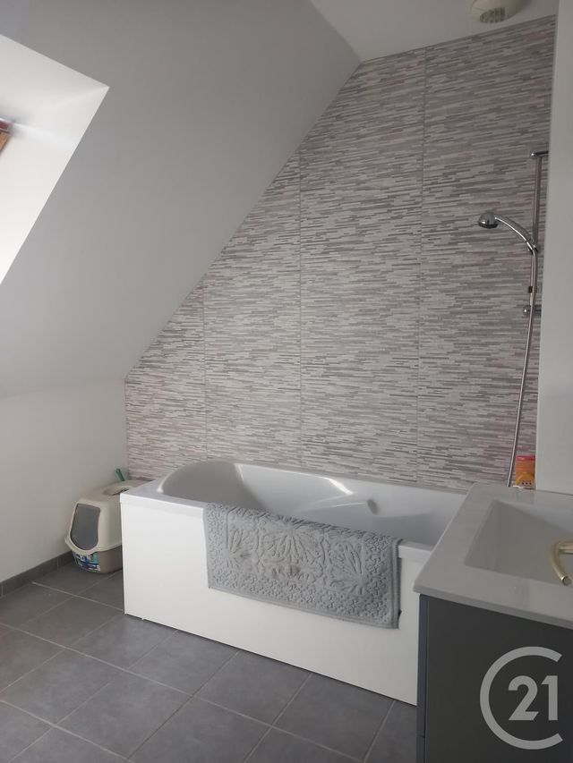 Maison &agrave; louer - 5 pi&egrave;ces - 93 m2 - Cherbourg En Cotentin - 50 - BASSE-NORMANDIE