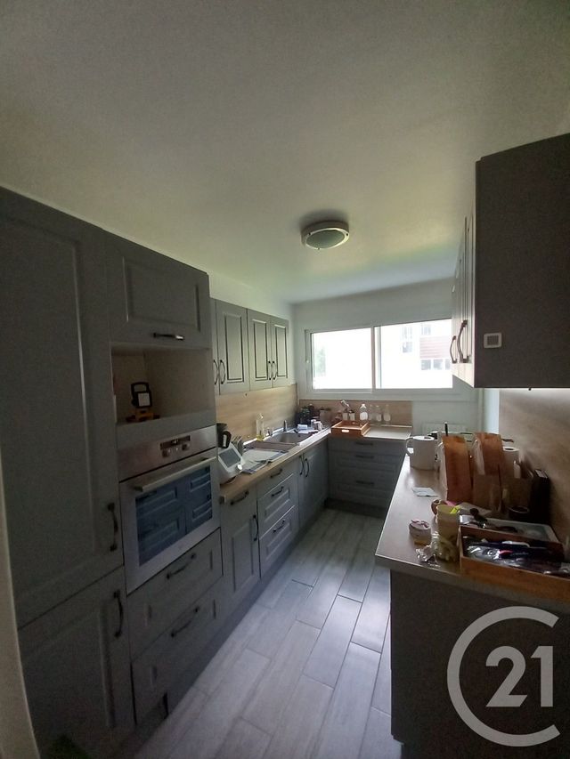 Appartement &agrave; louer - 5 pi&egrave;ces - 103 m2 - Cherbourg En Cotentin - 50 - BASSE-NORMANDIE