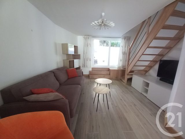 Maison &agrave; louer - 4 pi&egrave;ces - 56 m2 - Cherbourg En Cotentin - 50 - BASSE-NORMANDIE
