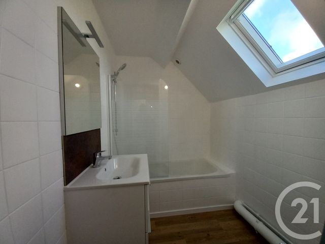 Maison &agrave; louer - 5 pi&egrave;ces - 102,34 m2 - St Germain De Tournebut - 50 - BASSE-NORMANDIE