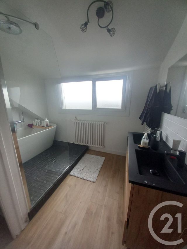 Maison &agrave; louer - 5 pi&egrave;ces - 120 m2 - Cherbourg En Cotentin - 50 - BASSE-NORMANDIE