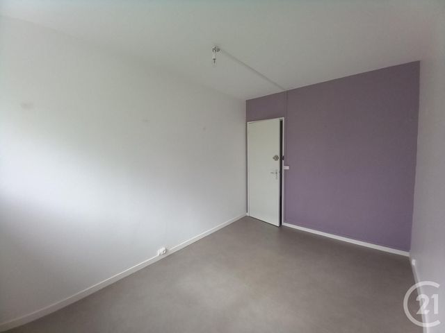 Appartement F6 &agrave; vendre - 5 pi&egrave;ces - 101,87 m2 - Cherbourg En Cotentin - 50 - BASSE-NORMANDIE