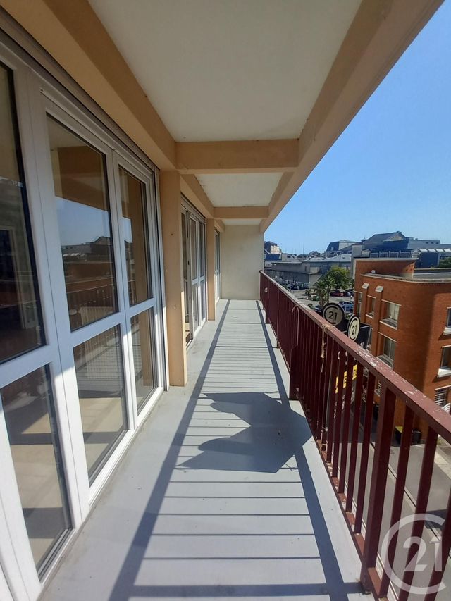 Appartement F5 &agrave; vendre - 5 pi&egrave;ces - 106,20 m2 - Cherbourg En Cotentin - 50 - BASSE-NORMANDIE