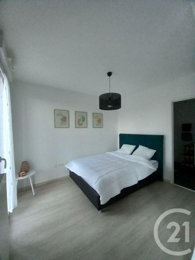 Appartement F2 &agrave; louer - 2 pi&egrave;ces - 32 m2 - Cherbourg En Cotentin - 50 - BASSE-NORMANDIE