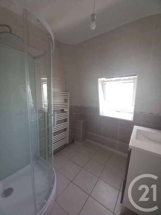 Appartement F4 &agrave; vendre - 5 pi&egrave;ces - 87,63 m2 - Cherbourg En Cotentin - 50 - BASSE-NORMANDIE