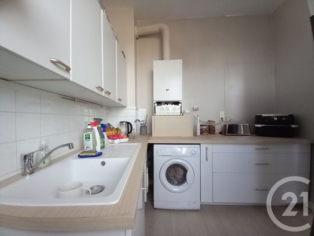 Appartement F3 &agrave; louer - 3 pi&egrave;ces - 67,61 m2 - Cherbourg En Cotentin - 50 - BASSE-NORMANDIE