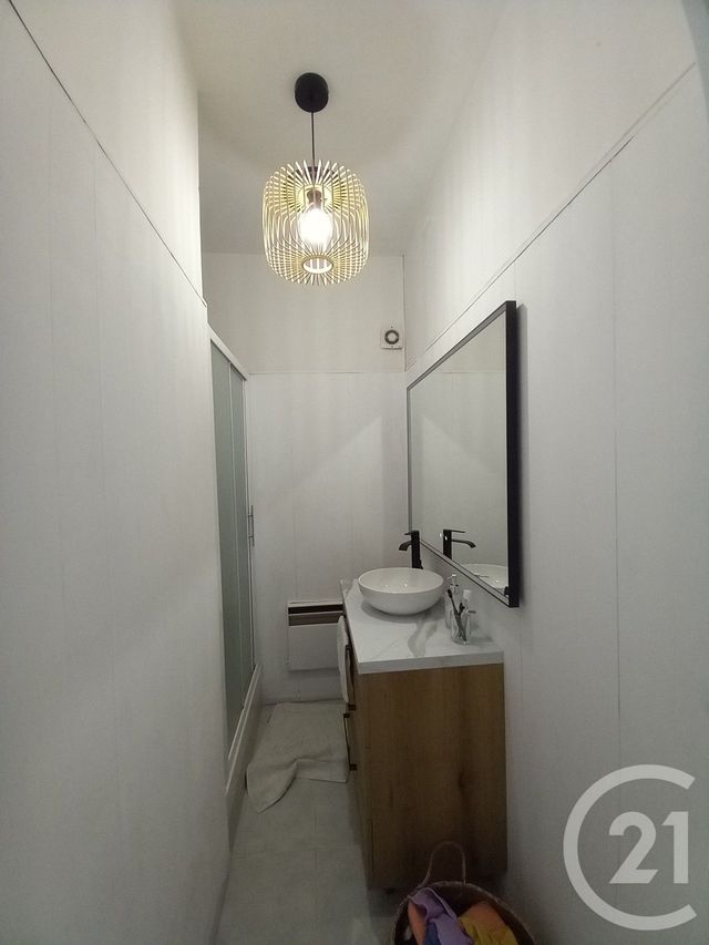 Appartement F3 &agrave; louer - 3 pi&egrave;ces - 67,61 m2 - Cherbourg En Cotentin - 50 - BASSE-NORMANDIE