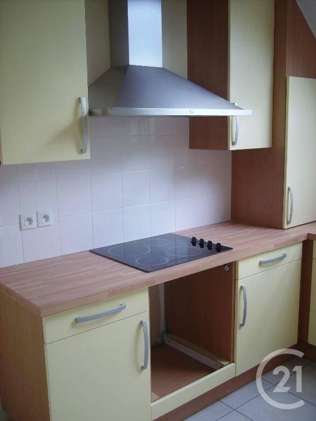 Appartement F4 &agrave; louer - 4 pi&egrave;ces - 87 m2 - Cherbourg Octeville - 50 - BASSE-NORMANDIE