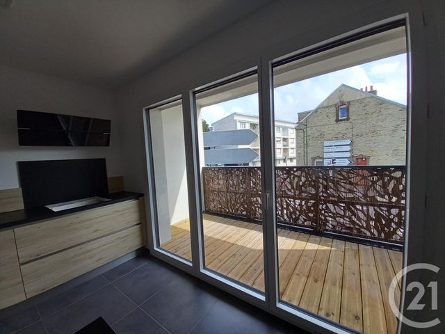 Appartement F2 &agrave; louer - 2 pi&egrave;ces - 50 m2 - Cherbourg En Cotentin - 50 - BASSE-NORMANDIE