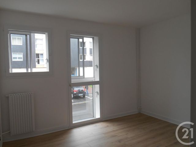 Appartement F3 &agrave; louer - 3 pi&egrave;ces - 59,47 m2 - Cherbourg En Cotentin - 50 - BASSE-NORMANDIE