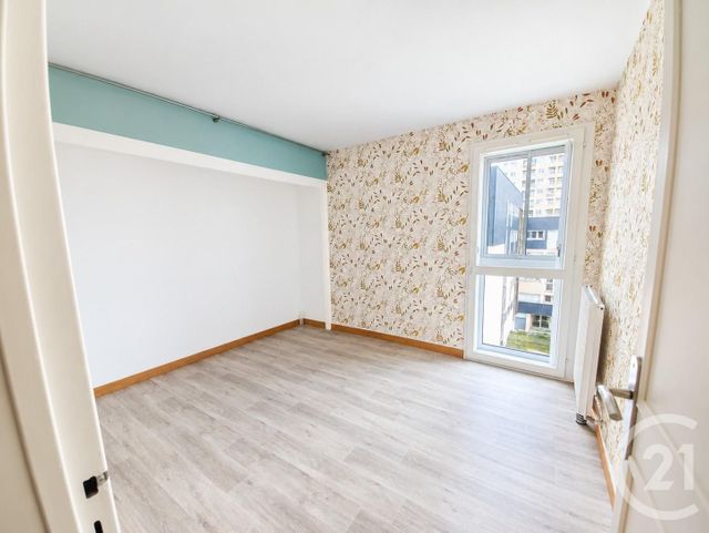 Appartement F5 &agrave; vendre - 5 pi&egrave;ces - 86 m2 - Cherbourg En Cotentin - 50 - BASSE-NORMANDIE